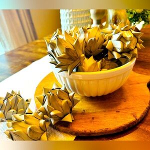 Artichoke decor
